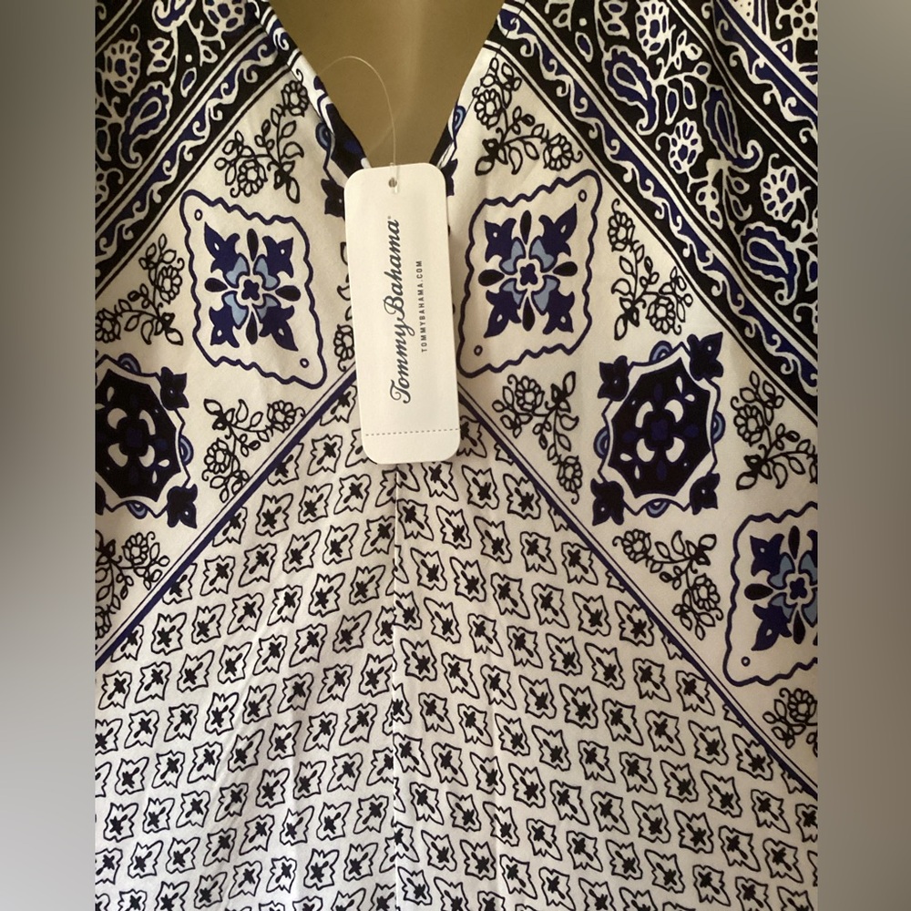 🌴 TOMMY BAHAMA Scarf Dress NWT Sz S / M Tika Tiles blue and white coverup - Picture 7 of 8